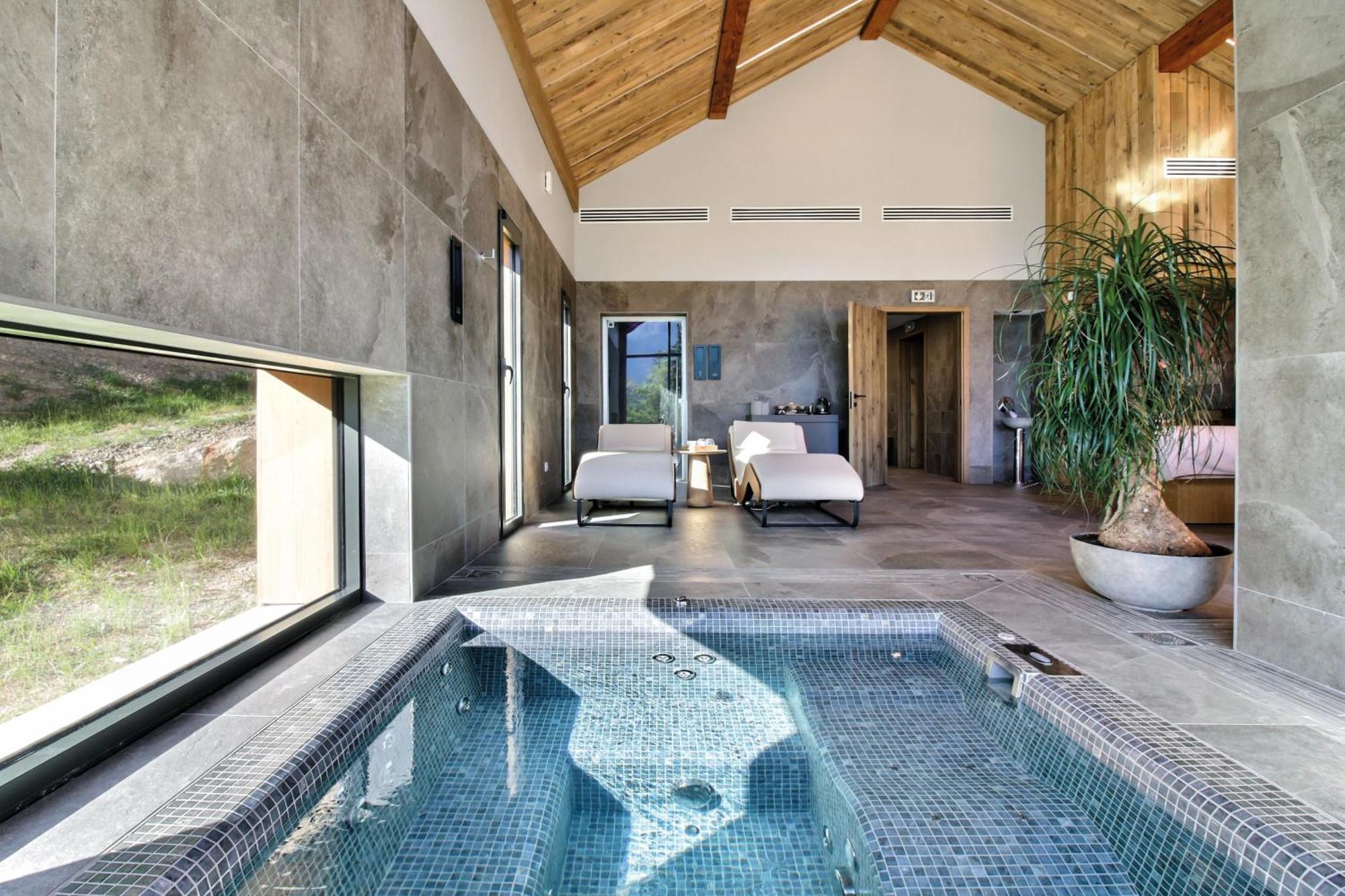 Pure Montagne Resort & Spa Saint-Martin-Vesubie Exterior photo